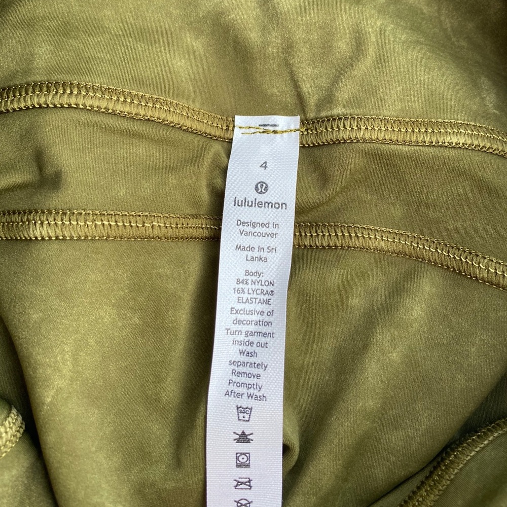 SOLD NWT Lululemon Fast and Free Tight 25” - Picture 10 of 14